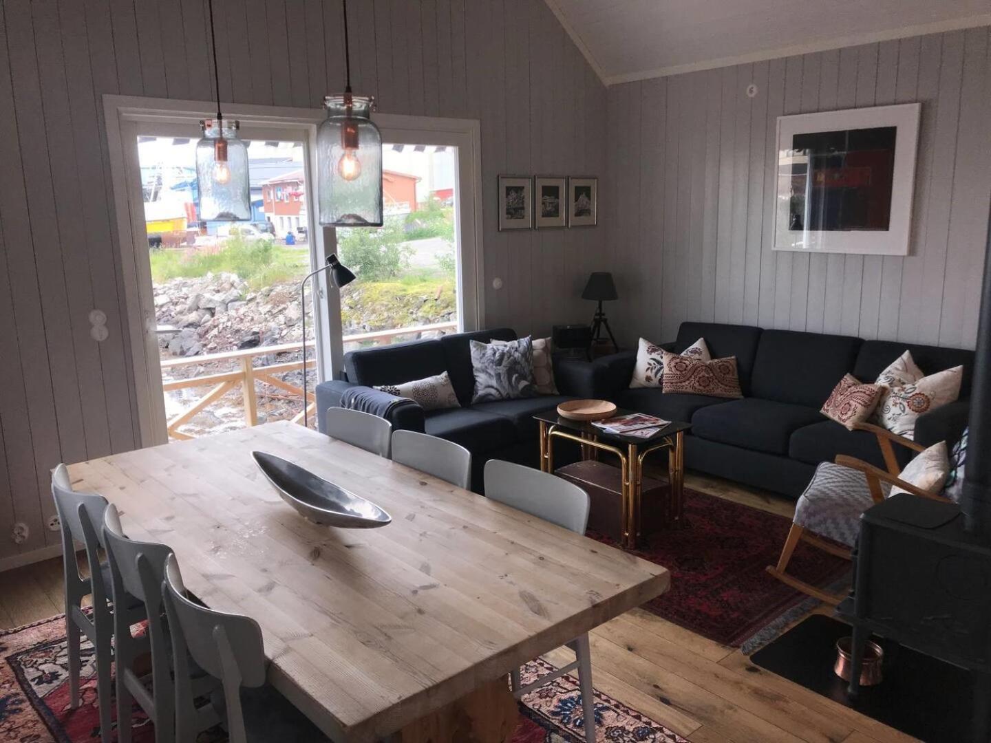 Nora'S Waterfront Cabin Svolvær Buitenkant foto